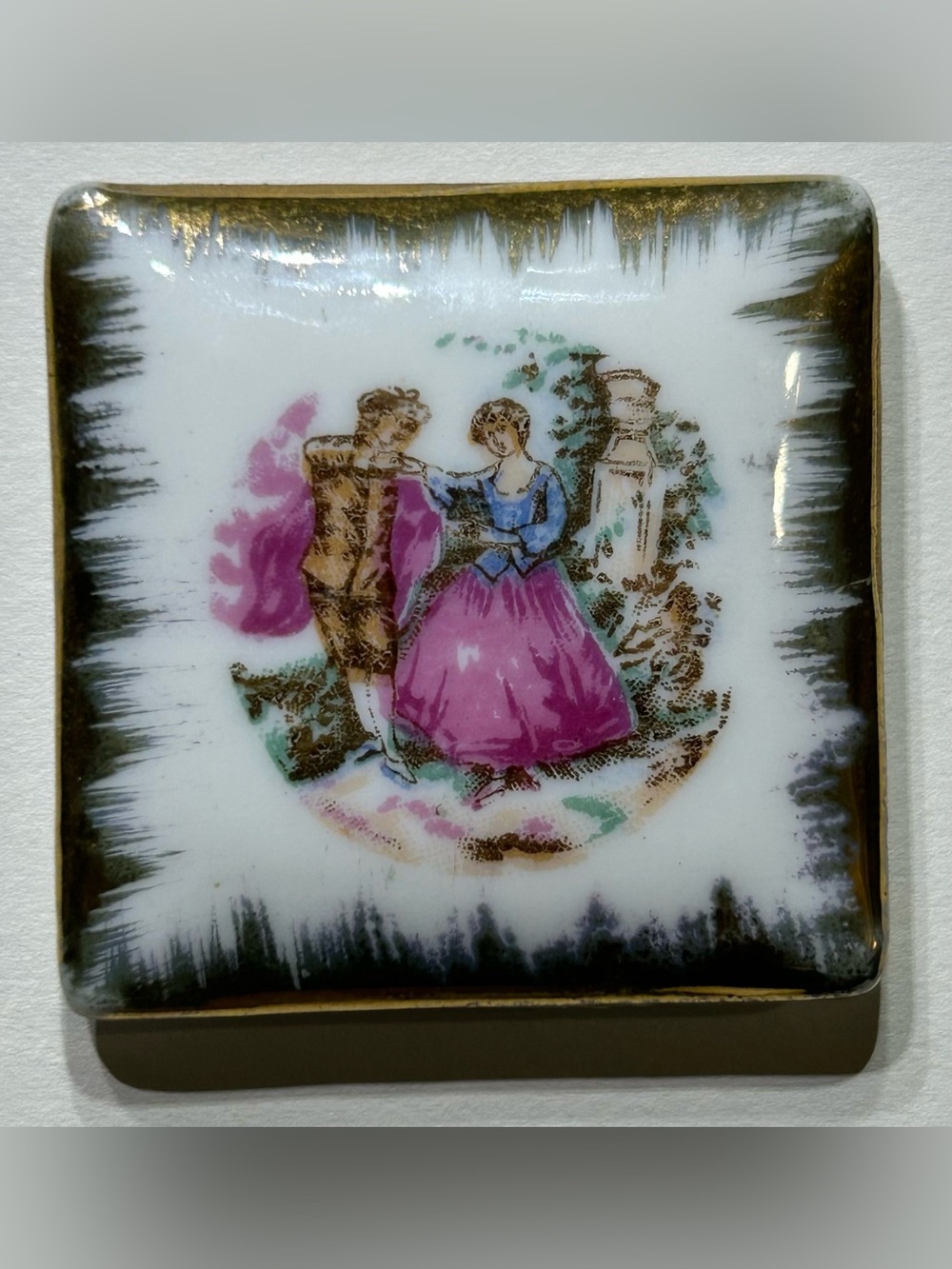 Vintage Limoges France Porcelain Trinket Box